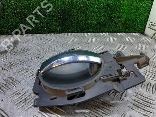 Used Front left interior door handle Front left interior door handle 26335460 26335460