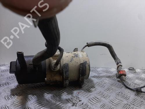 Used Steering pump PEUGEOT 106 II (1A_, 1C_) 1.4 i (75 hp) 31320573
