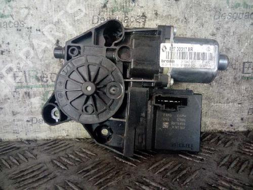 Vindusheismotor høyre bak RENAULT SCÉNIC III (JZ0/1_) [2008-2016]  8697891