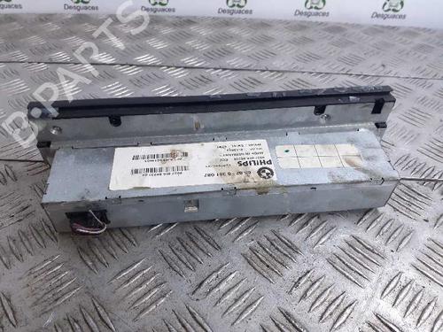 Used Radio BMW 5 (E39) 525 tds (143 hp) 6601408