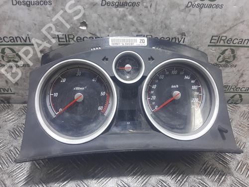 Used Instrument cluster OPEL ASTRA H GTC (A04) [2005-2010]  17445716