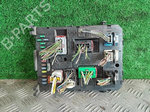 Zekeringkast PEUGEOT PARTNER Box Body/MPV [2008-2025]  25471928