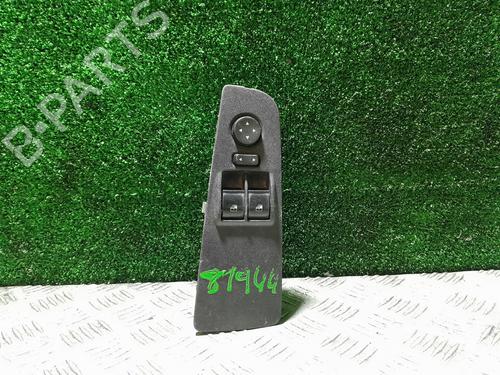 Used Left front window switch FIAT GRANDE PUNTO (199_) [2005-2025]  23867463