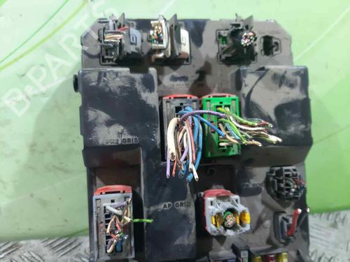 Fuse box PEUGEOT 307 CC (3B) 1.6 16V | BP13359181E1
