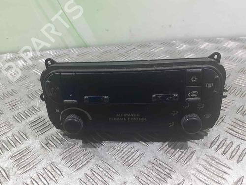 Used Climate control CHRYSLER VOYAGER IV (RG, RS) 2.8 CRD (150 hp) 7018172