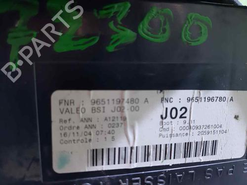 Fuse box PEUGEOT 307 CC (3B) 1.6 16V | BP13359181E1
