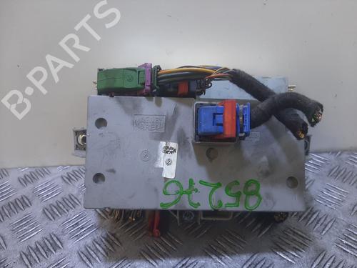Used Fuse box Fuse box 36864851 36864851