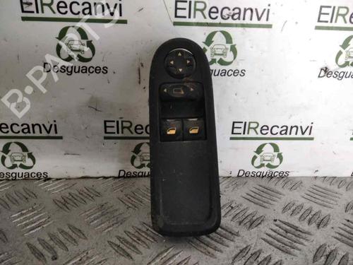 Used Left front window switch PEUGEOT 308 I (4A_, 4C_) 1.6 HDi (109 hp) 16011527