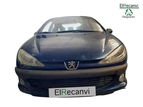 Left taillight PEUGEOT 206 Hatchback (2A/C) 2.0 HDI 90 | BP13901945C34 