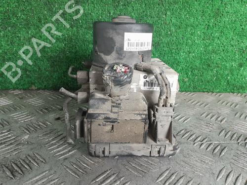 Used ABS pump ABS pump CHRYSLER VOYAGER / GRAND VOYAGER III (GS_, NS_) 3.3 i (158 hp) 24470138 24470138