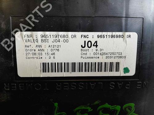 Fuse box PEUGEOT 307 Break (3E) 2.0 HDI 90 | BP22601174E1