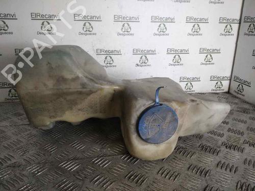Used Windscreen washer tank Windscreen washer tank 10299499 10299499