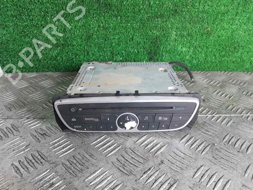 Used Radio RENAULT MEGANE III Hatchback (BZ0/1_, B3_) 1.6 16V (BZ0H) (101 hp) 22222709