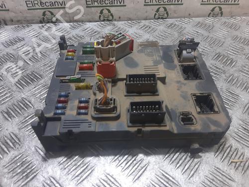 Used Fuse box PEUGEOT PARTNER MPV (5_, G_) [1996-2025]  18842945