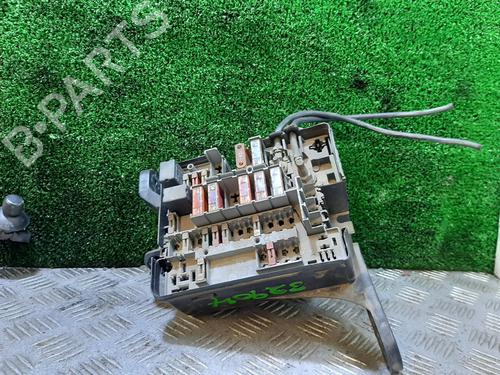 Used Fuse box PEUGEOT 206 Hatchback (2A/C) 1.9 D (69 hp) 26664322