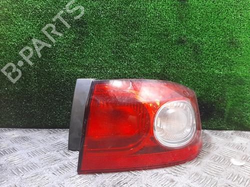 Used Right taillight RENAULT LAGUNA II (BG0/1_) 2.0 16V (BG00, BG0K, BG0P, BG0W) (135 hp) 28327992