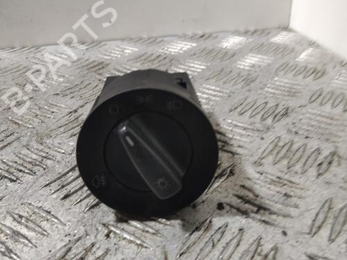 Used Headlight switch VW GOLF IV (1J1) 1.9 TDI (101 hp) 30441228