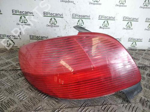 Used Left taillight PEUGEOT 206 Hatchback (2A/C) [1998-2012]  19135206