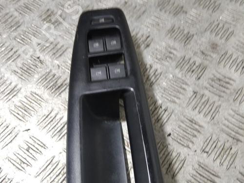 Used Left front window switch VW POLO IV (9N_, 9A_) 1.4 16V (101 hp) 30353757