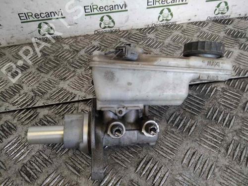 master-brake-renault-kangoo-grand-kangoo-ii-kw01_-15-dci-75-kw07-kw10-kw04-0204051558-2008-19174183 main image