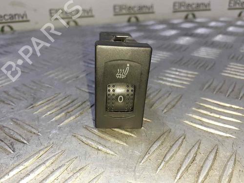 Used Switch VW PASSAT B5.5 (3B3) [2000-2005]  10002530
