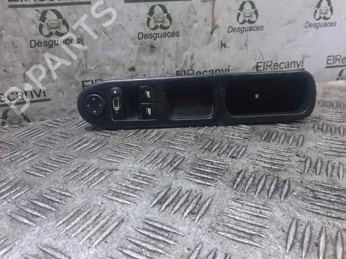 Used Left front window switch PEUGEOT 307 SW (3H) [2002-2009]  16360580