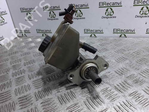 Used Brake master cylinder VOLVO S60 I (384) D5 (163 hp) 7228548