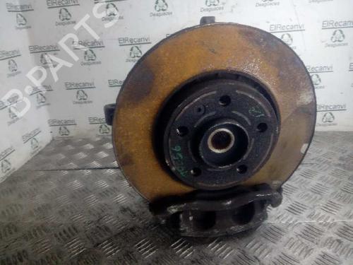 Used Left front steering knuckle NISSAN PRIMASTAR Van (X83) 1.9 dCi 100 (100 hp) 4880195