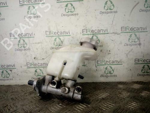 Used Brake master cylinder KIA RIO II (JB) 1.4 16V (97 hp) 4547633