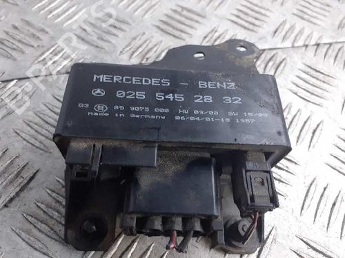 Module électronique MERCEDES-BENZ C-CLASS (W203) C 220 CDI (203.006) (136 hp) 10197437