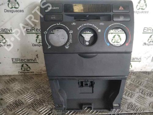 Used Warning switch TOYOTA COROLLA (_E12_) 2.0 D-4D (CDE120R, CDE120L_) (116 hp) 20979379