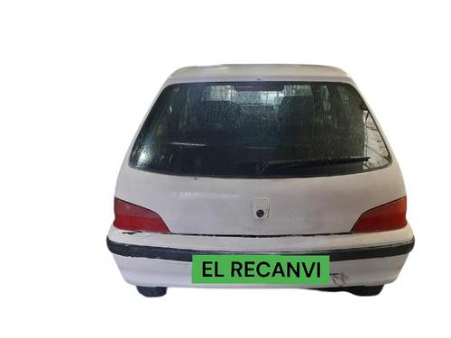 Left headlight PEUGEOT 106 II (1A_, 1C_) 1.1 i | BP23439051C28