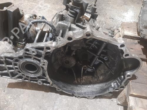 Used Gearbox HYUNDAI TUCSON (JM) 2.0 CRDi (113 hp) 29970400