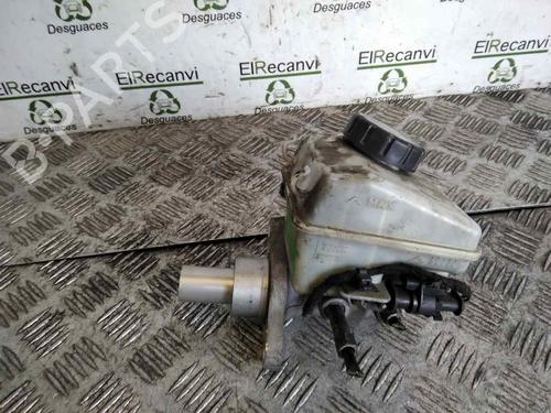Used Brake master cylinder OPEL ZAFIRA / ZAFIRA FAMILY B (A05) [2005-2019]  19042081