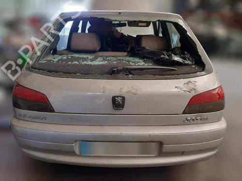 Display monitor PEUGEOT 306 Hatchback (7A, 7C, N3, N5) 2.0 HDI 90 | BP18021766C48