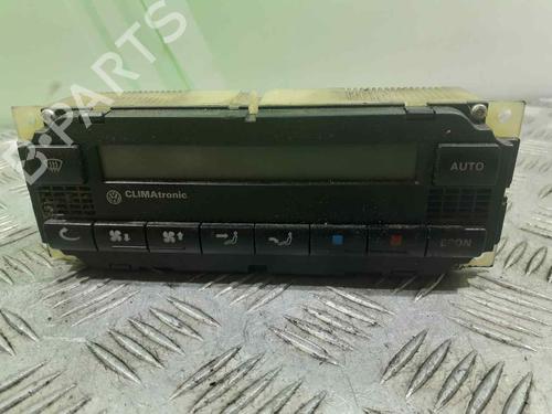 Used Climate control VW BORA I (1J2) 1.9 TDI (110 hp) 7003356