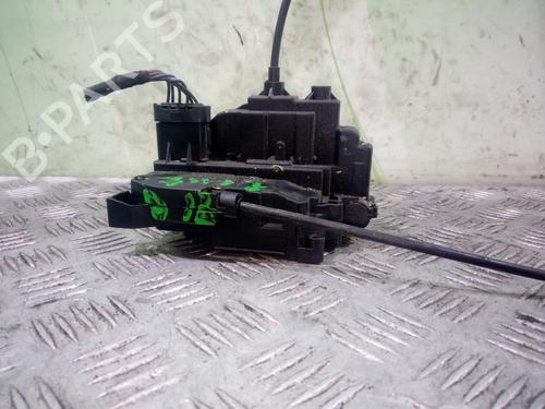 Vergrendeling links achter RENAULT MEGANE III Hatchback (BZ0/1_, B3_) 1.5 dCi (86 hp) 9744772