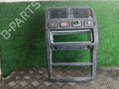 Used Air vent NISSAN ALMERA I (N15) 2.0 D (75 hp) 32164884
