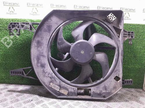 Used Radiator fan OPEL VIVARO A Bus (X83) [2001-2015]  22762169