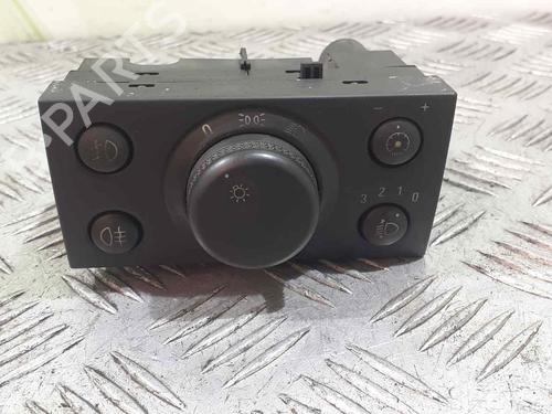 Used Headlight switch OPEL VECTRA C (Z02) [2002-2009]  7527729