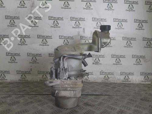 Used Steering pump FORD FIESTA V (JH_, JD_) [2001-2014]  19679713