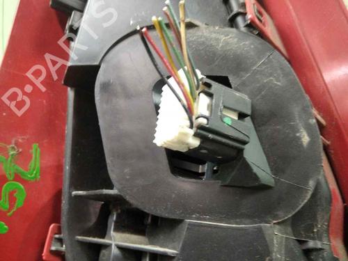 Right taillight PEUGEOT 107 (PM_, PN_) | BP19776001C35