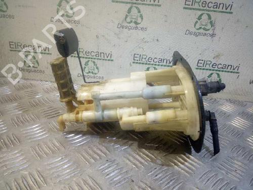 Used Fuel pump HYUNDAI SANTA FÉ I (SM) 2.0 CRDi (113 hp) 4542819