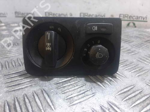 other-ssangyong-rexton-rexton-ii-gab_-selector-traccion-mando-regulacion-altura-faros-2002-14357118 main image