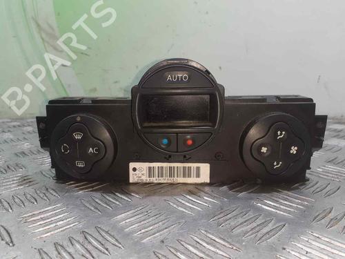 Used Climate control RENAULT MEGANE II Saloon (LM0/1_) [2003-2025]  8679531