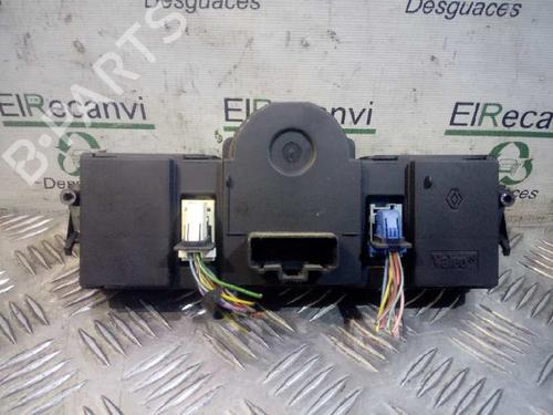 Climate control RENAULT SCÉNIC II (JM0/1_) | BP4541961I5