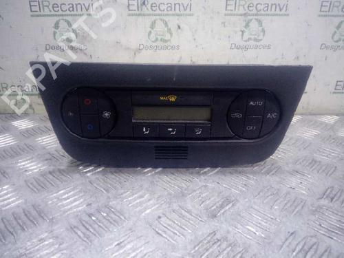 Used Climate control FORD FIESTA V (JH_, JD_) 1.3 (69 hp) 4529591