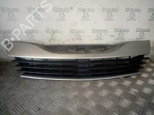 Used Grille RENAULT LAGUNA II (BG0/1_) 1.6 16V (BG0A, BG0L) (107 hp) 4526248