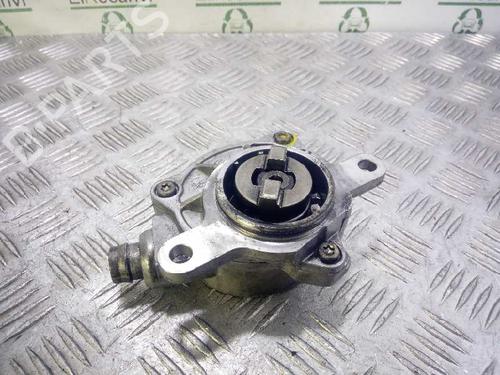 Used Vacuum pump RENAULT ESPACE IV (JK0/1_) 2.2 dCi (JK0H) (150 hp) 4540641