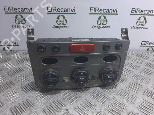 Used Climate control ALFA ROMEO 147 (937_) 1.6 16V T.SPARK (937.AXA1A, 937.AXB1A, 937.BXB1A) (120 hp) 6520652
